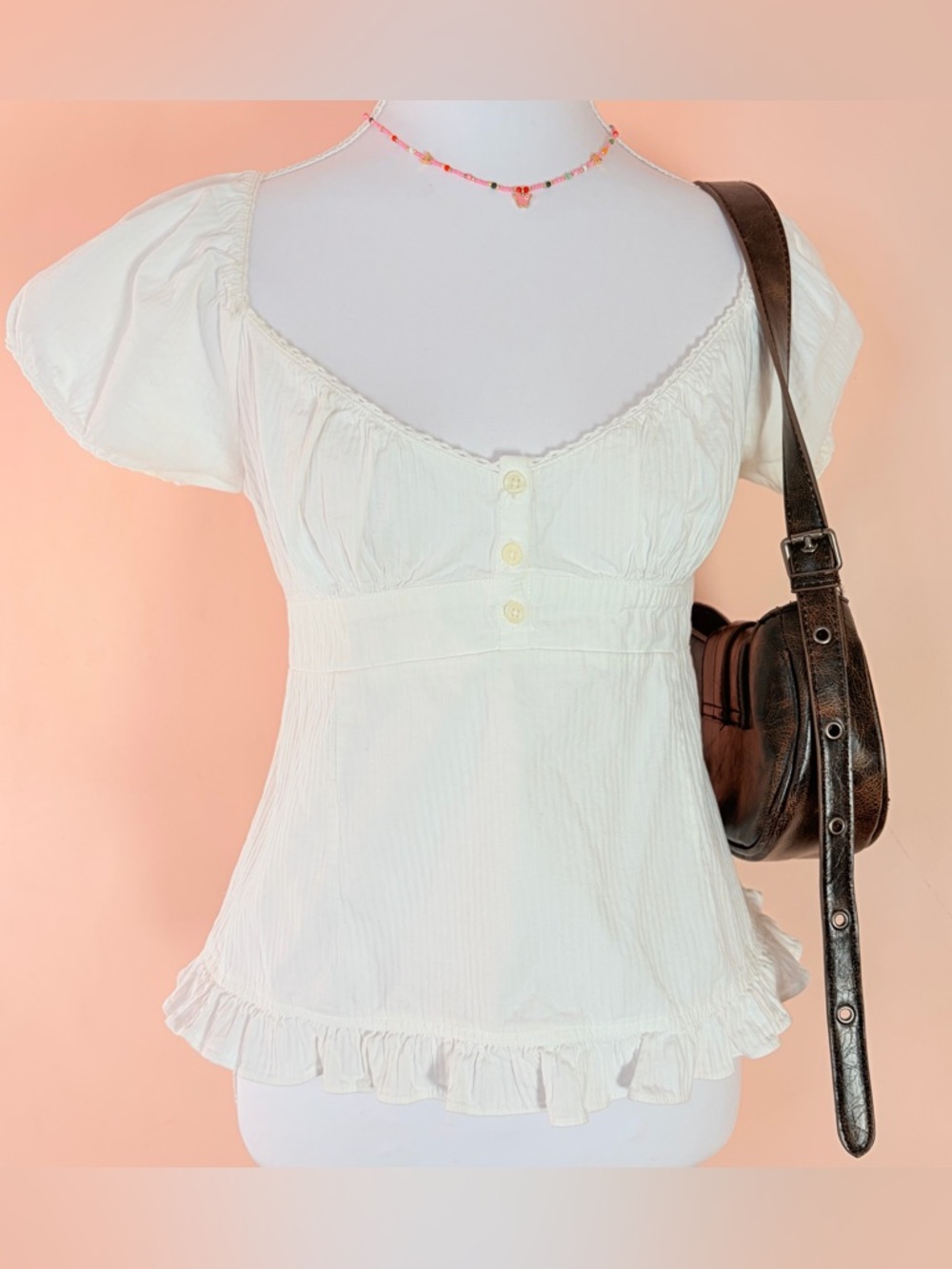 Brandy Melville White Scoop-Neck Puff Sleeve Top - Picture 2 of 7